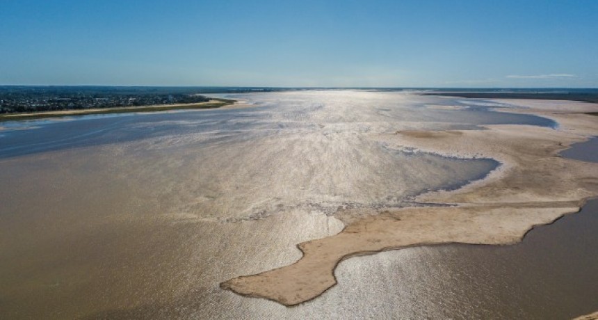 El r&iacute;o seguir&aacute; en niveles muy bajos
