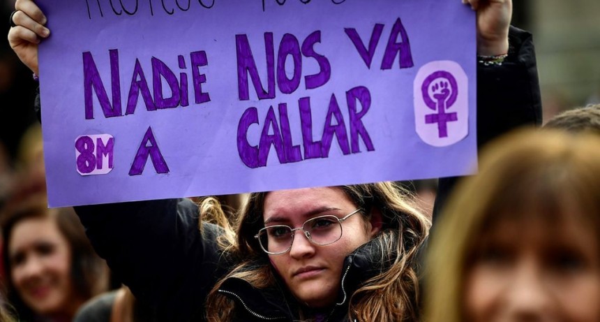 Mujeres se movilizaron y pidieron por la Emergencia Nacional en Violencia de G&eacute;nero