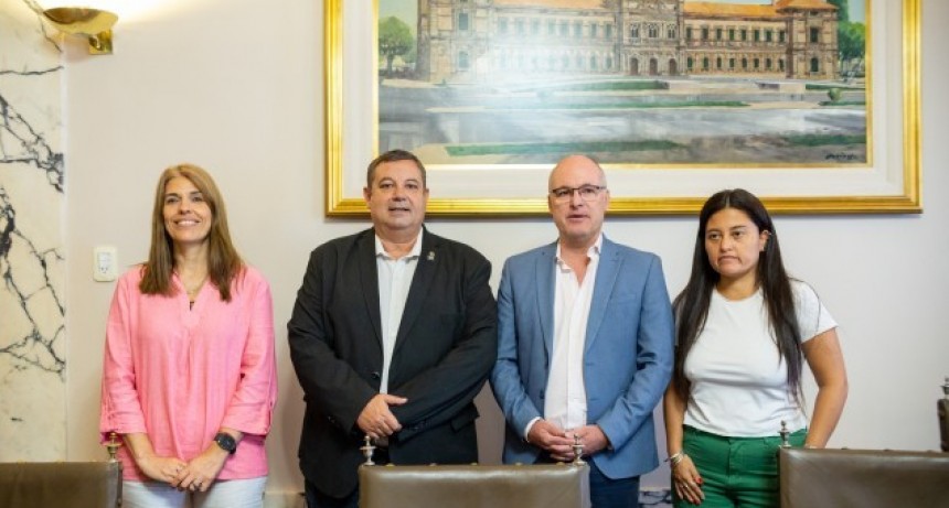 UNL firm&oacute; un convenio con la Defensor&iacute;a del Pueblo de Santa Fe