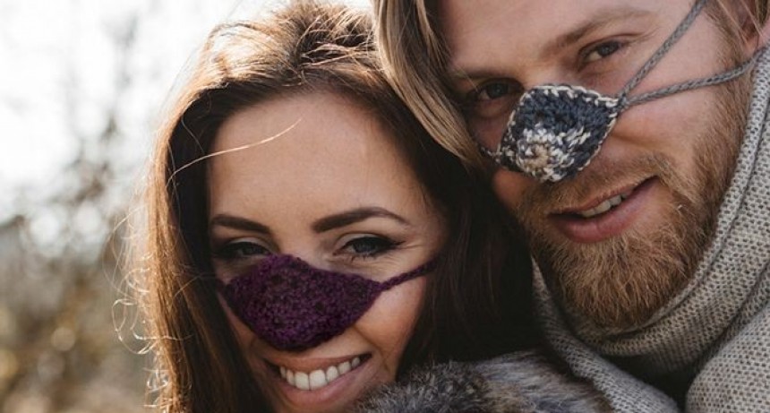 Lanzan bufandas para narices