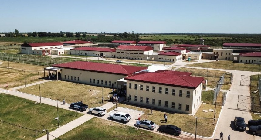 Scaglia consider&oacute; llamativo el despliegue de Naci&oacute;n en la inauguraci&oacute;n de la C&aacute;rcel Coronda