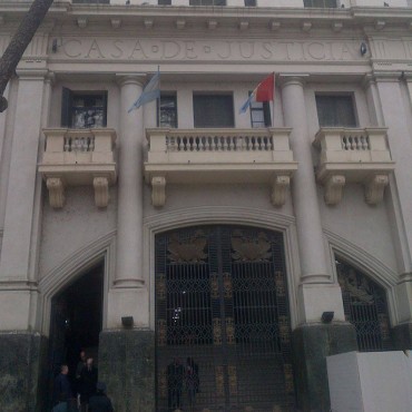 El gobernador decret&oacute; la pr&oacute;rroga por seis meses del per&iacute;odo de transici&oacute;n del sistema de Justicia penal