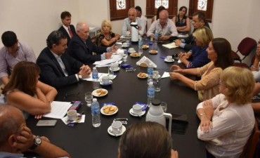 La Defensor&iacute;a del Pueblo inici&oacute; m&aacute;s de 33 mil expediente en 2017 