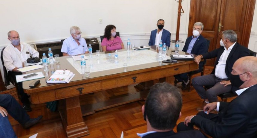 Comienza la ronda de paritarias en Santa Fe con los docentes