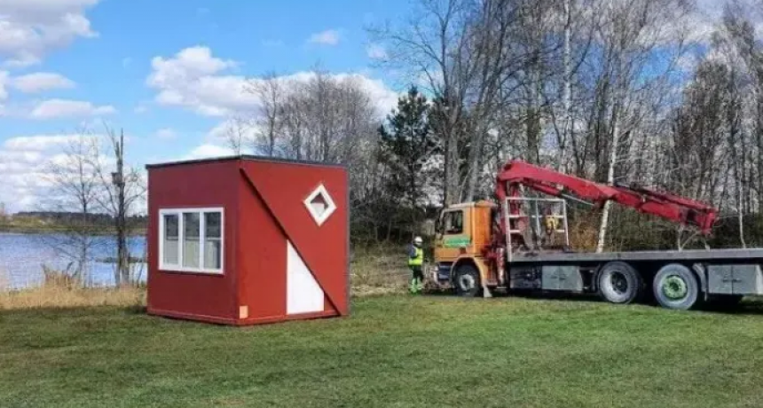 Letonia presenta una casa plegable que se arma en 3 horas 