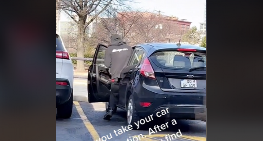 Hombre dej&oacute; el auto en el taller pero minutos despu&eacute;s se lo encontr&oacute; en un local de comidas r&aacute;pidas