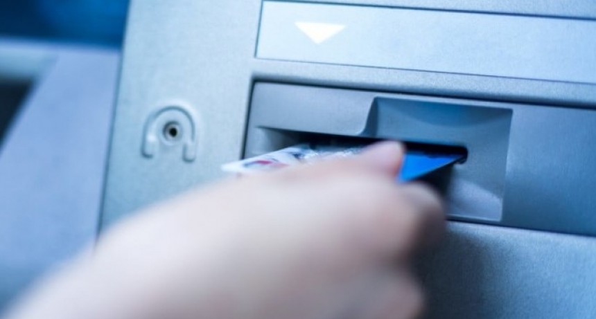  La Provincia pagar&aacute; un 14% de aumento a los empleados p&uacute;blicos y docentes