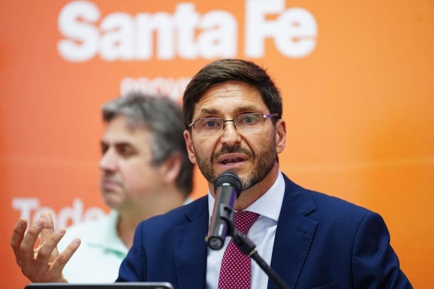 Se levant&oacute; la manifestaci&oacute;n en Rosario tras el discurso de Pullaro