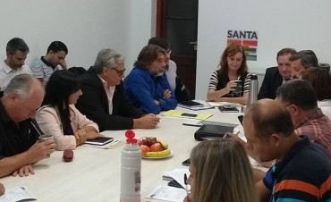 La partiaria del sector salud conitn&uacute;a el lunes