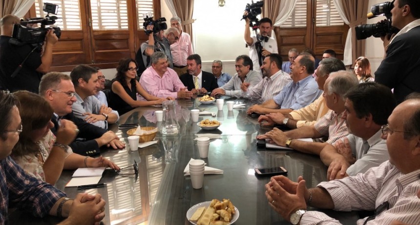 El martes contin&uacute;a la negociaci&oacute;n paritaria con FESTRAM