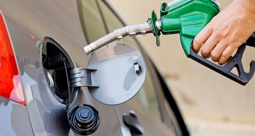Los combustibles subir&aacute;n de precio desde el lunes