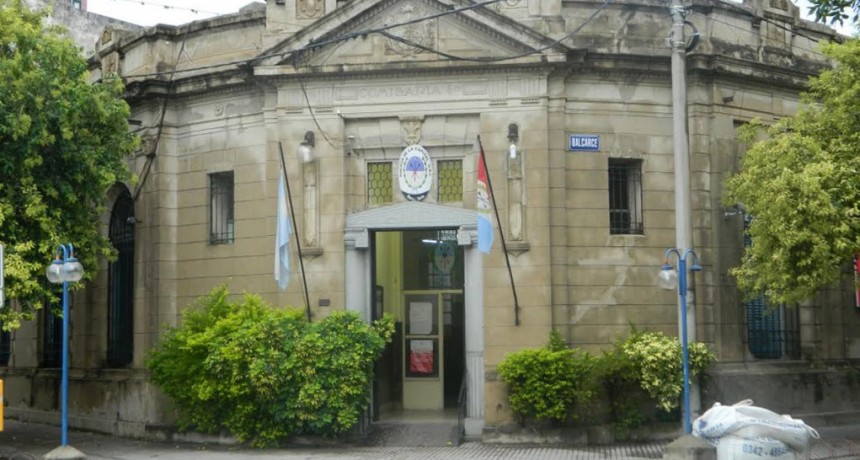 En comisar&iacute;as santafesinas hay un exceso aproximado de 250 detenidos 