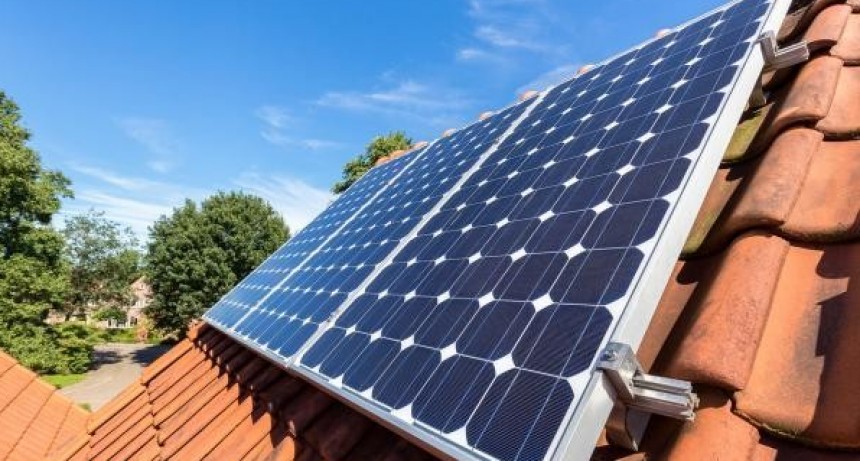 Un prosumidor puede pagar hasta un 40% menos por energ&iacute;a el&eacute;ctrica