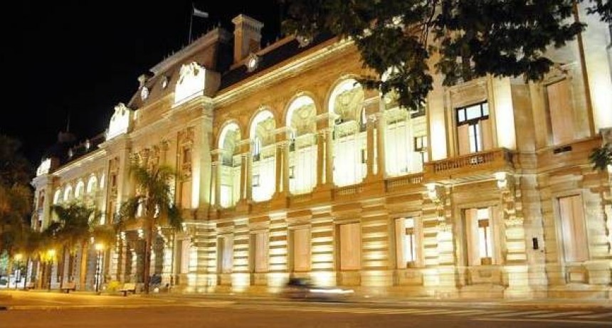 Festram advierte una crisis en el financiamiento de Municipios y Comunas