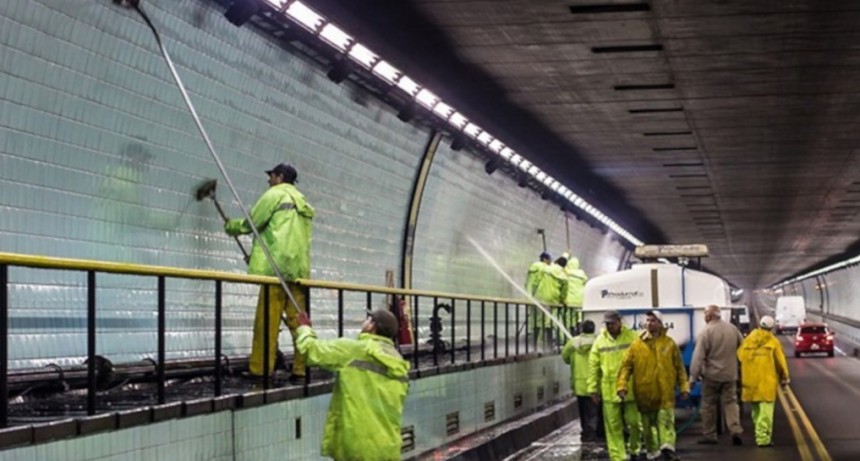 Tr&aacute;nsito alternado esta noche en el T&uacute;nel Subfluvial por tareas de limpieza 