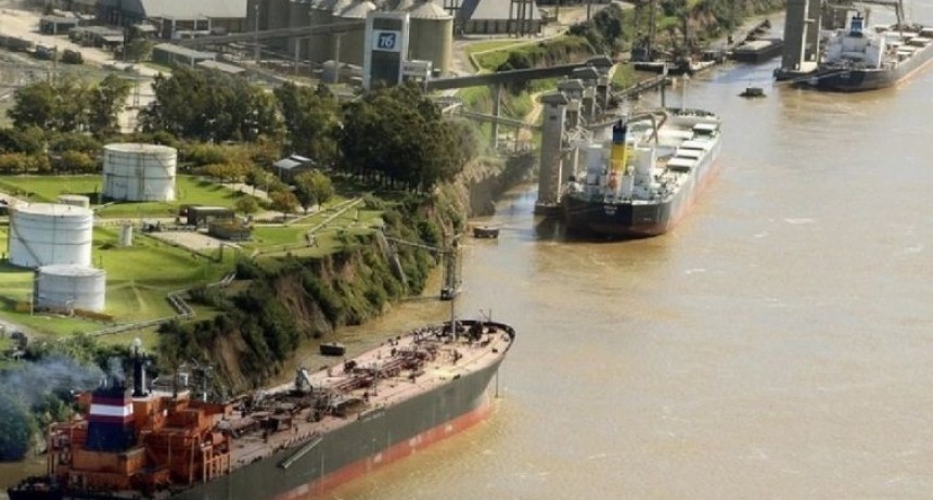 Empresas navieras de Paraguay rechazan el cobro de un peaje en la Hidrov&iacute;a 