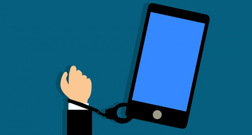 Pablo Petroni: &ldquo;El Phono sapiens propone un contacto sin distancia&rdquo;