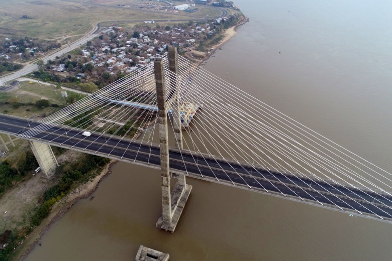 Vialidad Nacional asume el control del puente Rosario-Victoria 