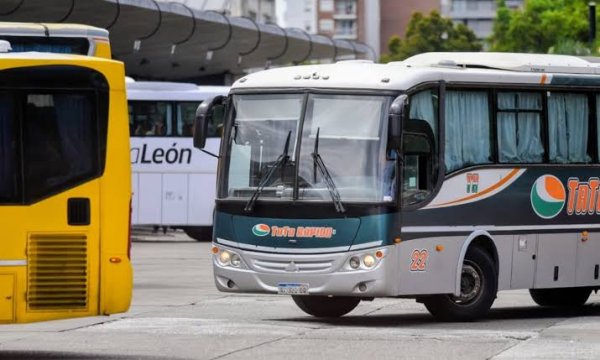 Empresarios del transporte interurbano insisten que el aumento del boleto es 