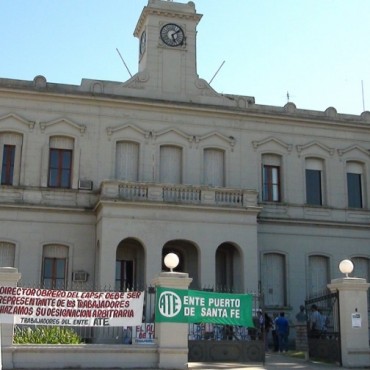 ATE denunci&oacute; al director del Ente Portuario