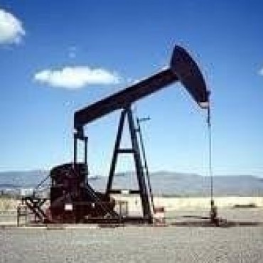 La actividad petrolera baj&oacute; diecinueve por ciento en el primer trimestre del a&ntilde;o