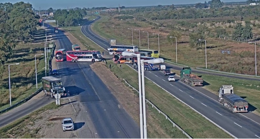 Los transportistas de turismo solicitan una prorroga para renovar sus unidades y asistencia econ&oacute;mica