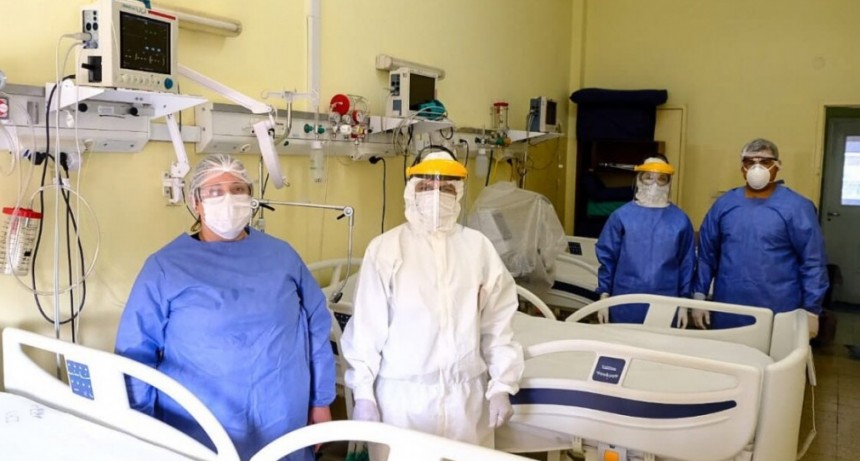 El gobierno se re&uacute;ne con directores de hospitales para definir nuevas medidas