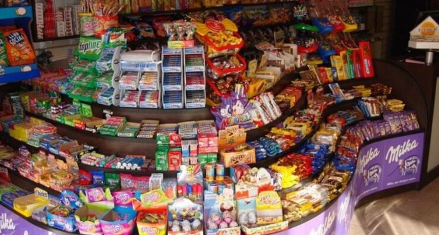 La venta en kioscos disminuy&oacute; un 30% con las restricciones de horarios