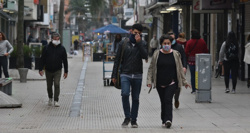 Los comercios vuelven a abrir al p&uacute;blico desde el lunes