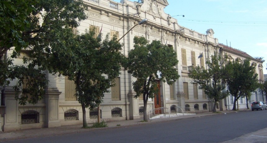 El Registro Civil realiza solo tr&aacute;mites esenciales