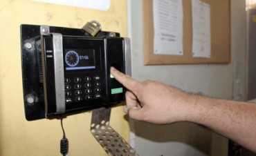 El Gobierno endurece controles para que los empleados cumplan con horarios laborales 