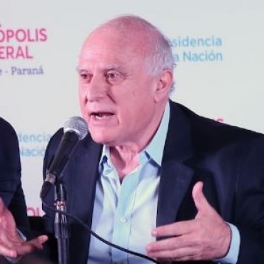 Miguel Lifschitz consideraba que no hab&iacute;a motivos para la renuncia de los ministros Schneider y Matozo