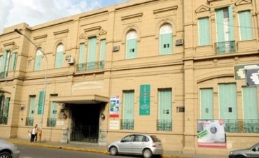 Los veh&iacute;culos podr&aacute;n estacionarse en la mano izquierda en algunas calles cercanas al hospital Cullen