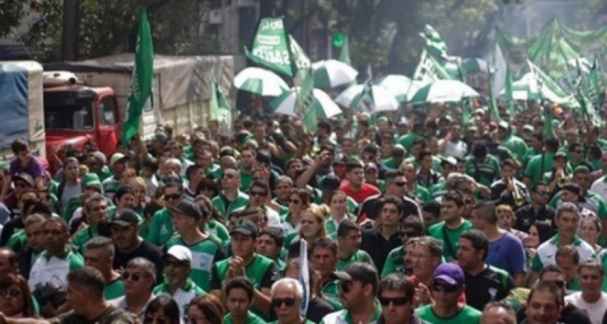 Camioneros confirmaron medidas de fuerza para el jueves 