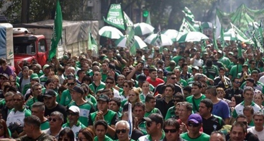 Camioneros levantaron el paro programado para martes y mi&eacute;rcoles