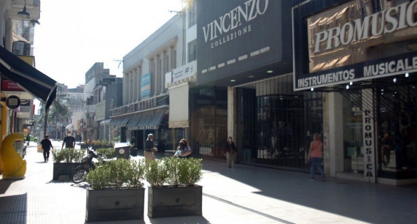 Piden que se ampl&iacute;e el horario de comercio por el D&iacute;a del Padre