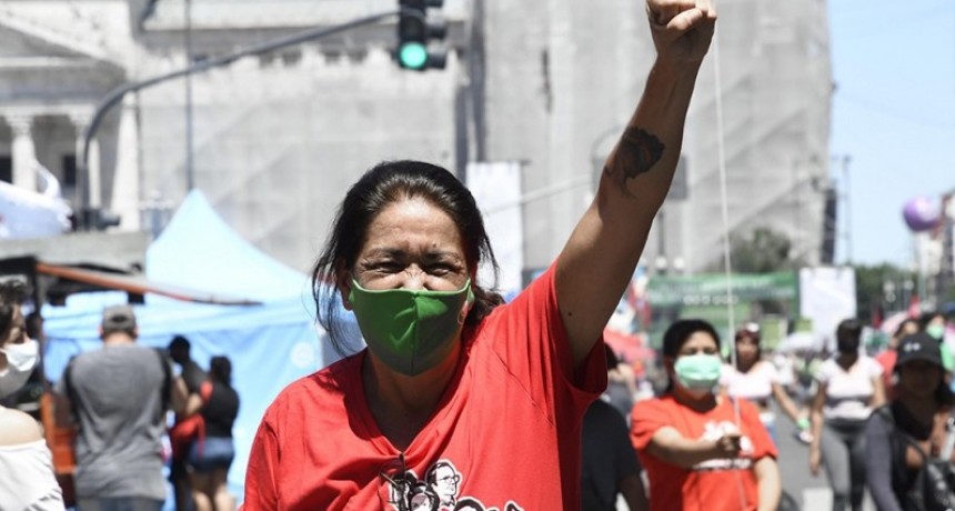 Solicitan vacunar al personal de los Centros Comunitarios