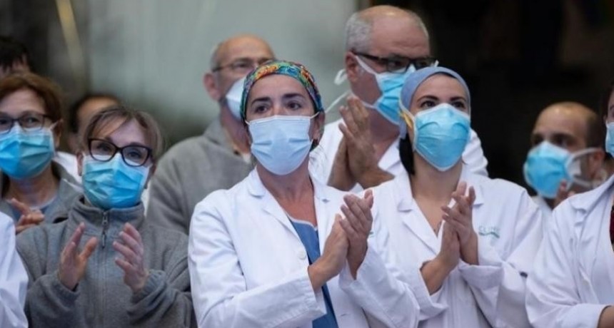 Profesionales de la salud se encuentran de paro