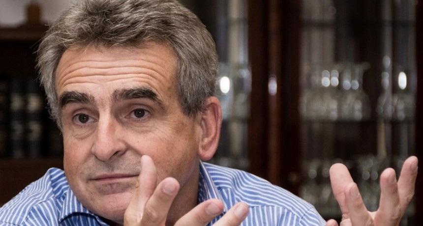 Agust&iacute;n Rossi: "Autocr&iacute;ticas hay un mont&oacute;n, pero eso es un ansiol&iacute;tico"