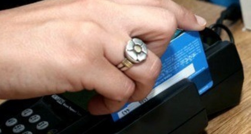 El pago con d&eacute;bito sube el doble que con cr&eacute;dito 
