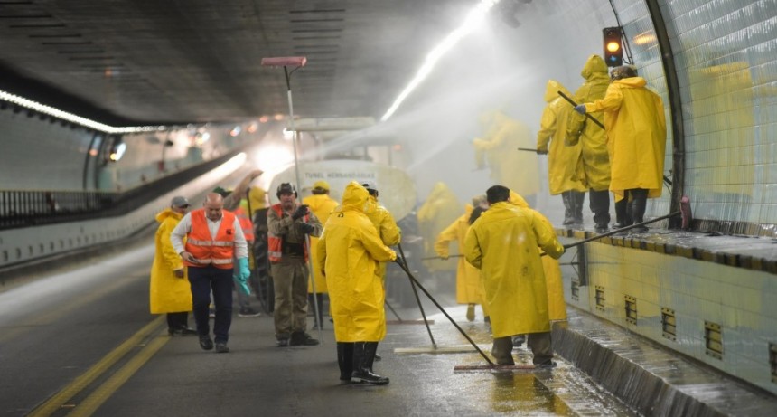 Tr&aacute;nsito alternado esta noche en el T&uacute;nel Subfluvial por tareas de limpieza 
