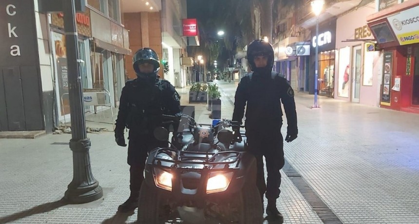 Agentes policiales realizar&aacute;n patrullaje nocturno en la peatonal por los hechos de inseguridad