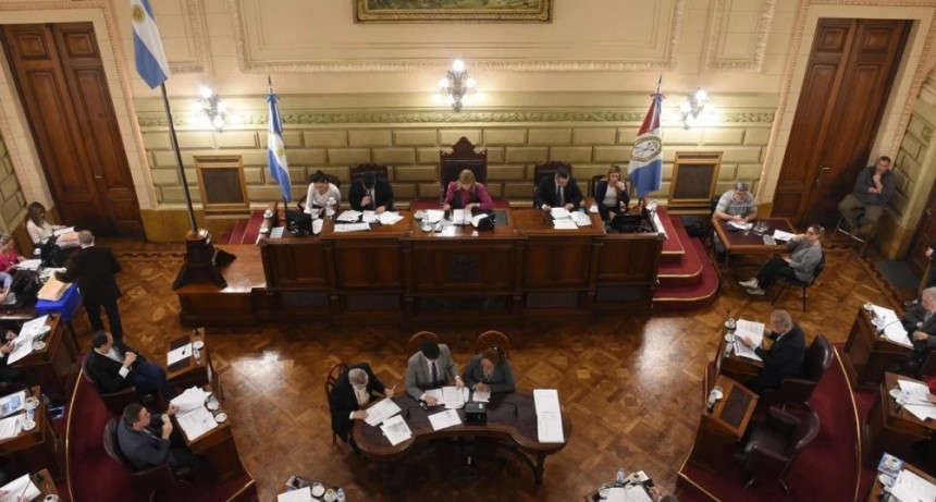 Media sanci&oacute;n para modificar la ley de endeudamiento a corto plazo