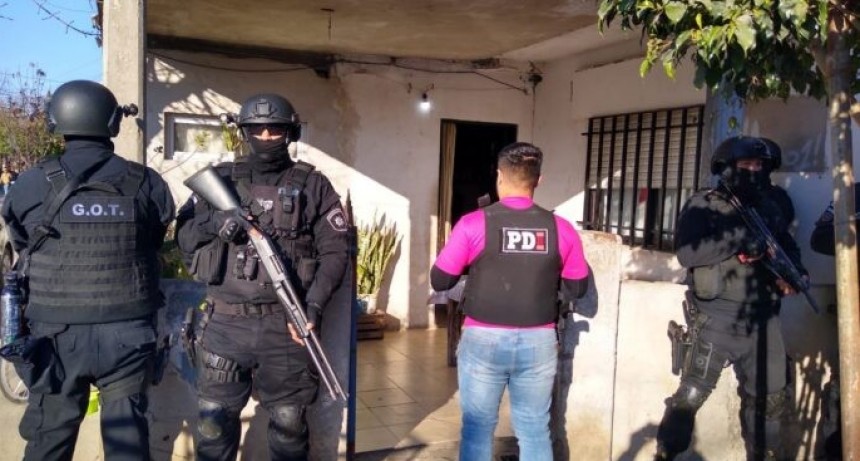 Polic&iacute;a se hizo pasar por un comprador de droga para atrapar a narcotraficantes