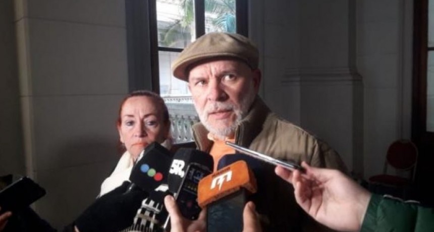 Los gremios quieren que agosto llegue con una suba salarial