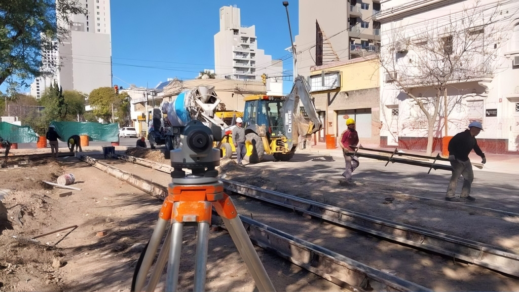 Habilitan parcialmente el tr&aacute;nsito en el socav&oacute;n de Boulevard y Urquiza
