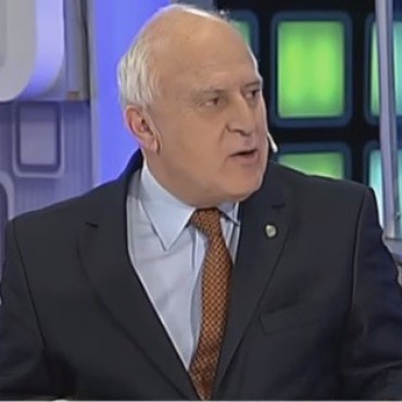 El gobernador se reunir&aacute; con representantes del radicalismo para hablar sobre la reforma constitucional