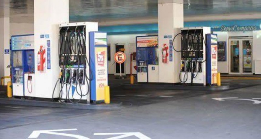 Las estaciones de servicios est&aacute;n en el 55% del consumo normal