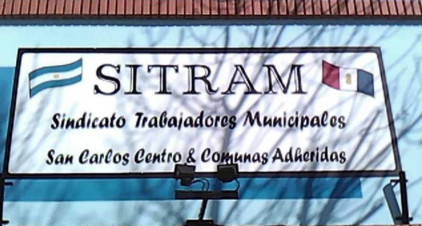 Trabajadores municipales de San Carlos Centro realizan un paro por tiempo indeterminado