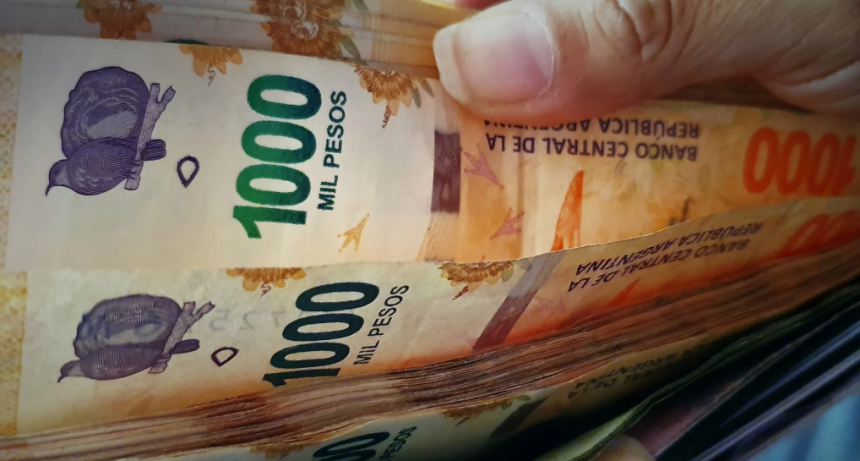 Eduardo Massot: &ldquo;Con la cl&aacute;usula gatillo se iba permanentemente detr&aacute;s de la inflaci&oacute;n&rdquo;